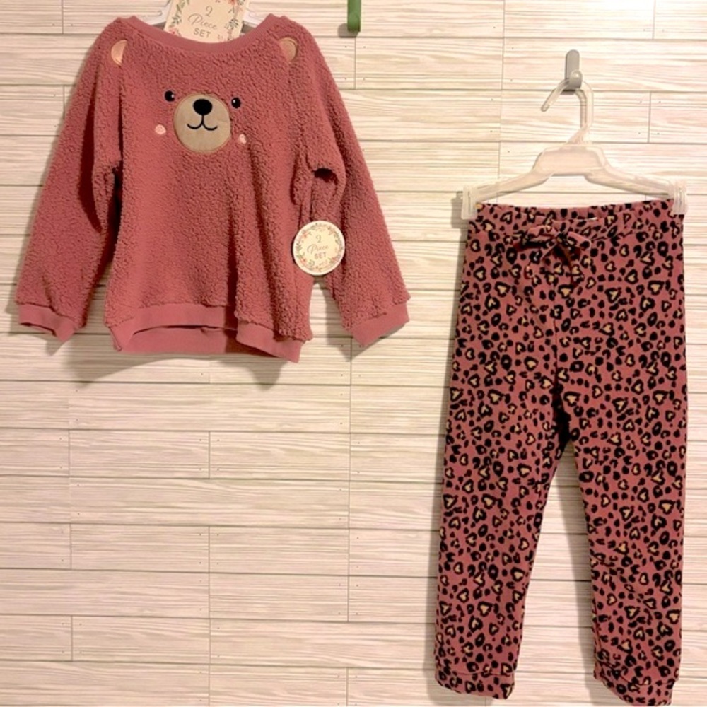 🆕 Sweet Stories Kids 6X Boutique Teddy Embroidered Fleece Lounge Set